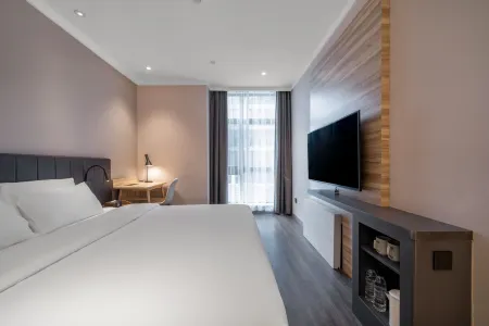 HanTing Premium Hotel (Xiamen SM Square Taiwan Street)
