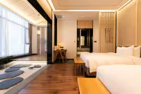 Luanchuan Yunyin Shanshe Hotel (Laojunshan Fenghuang Tianjie Branch)