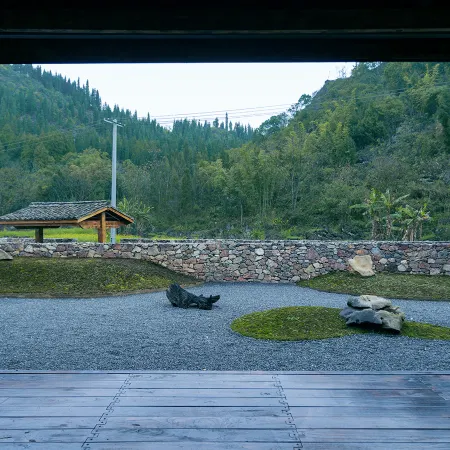 Yifangxi Hot Spring Hotel (Xianahei Branch, Wanfenglin Scenic Area)