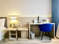 7 Days Premium (Tianjin Gulou Subway Station Joy City) Hotels near Gulou