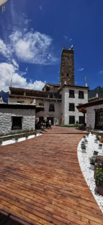 Kangbo Gudiaolou Hotel