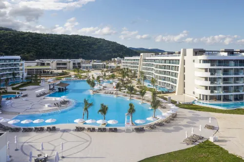 Ocean Coral Spring Resort - All Inclusive Hotels in Coral Spring