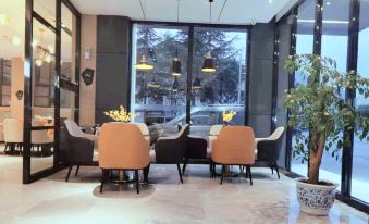 ECHARMYishang Hotel ( Jiuzhaigou Branch)