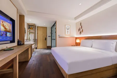 Manxin Suzhou Shantang Jiangnan Weaving House Hotel