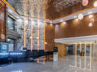 Huasheng Hotel (Haikou Yilong West Road Qilou Old Street Branch)