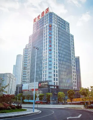 Grand Soluxe International Hotel Hotel di Nanning