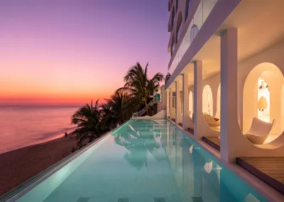 Sanya Sujuan Infinity Swimming Pool Seaview Hotel Hoteles cerca de Tianyazhen