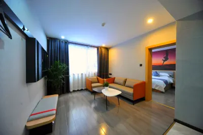 Junyi Hotel( Santai   Phoenix Mountain Hotel Hôtels à : Santai