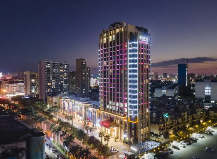 Charming Hainan Huangma Holiday Hotel