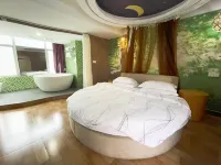 Shemo Hotel (Haikou Friendship Sunshine City)