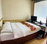 Ruyi Hotel, Ruo'ergai Dongga Hotel a Zoige