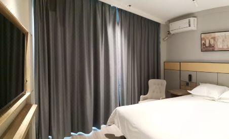 Jinjiang Inn Select (Yangzhong Middle Yangzi Road) - Housity