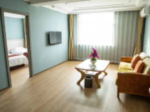 生隆商務賓館（呼和浩特金川開發區工業大學店） 土默特左旗酒店