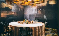 YUY Hotel - 5-Star
