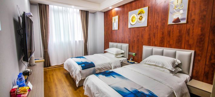 Yuyu Resort Hotel Hotels in Yingshan