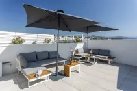 Nemea Appart'Hotel Riviera Nice Aéroport - Pools
