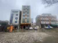 Hongyuan Homestay