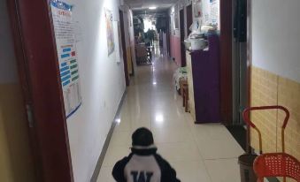 Zhongxing Apartment