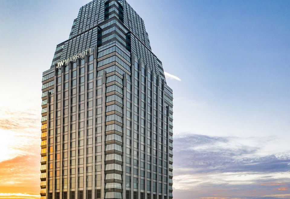 5. JW 메리어트 ..