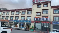 星世紀飯店 尼瑪住宿飯店