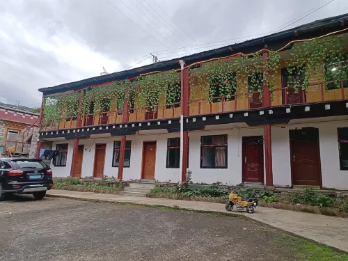 Daocheng Ammala Inn
