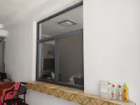 Yicheng Longhai Yizhao Express Accommodation