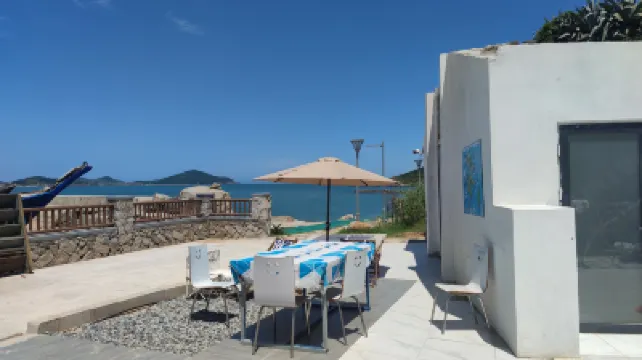 如鯨向海VILLA海景美宿 鄰近仙人井的酒店