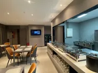 Manlan Hotel Hotels in Banbar