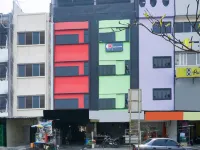 Collection O 91131 New V1 Hotel Near Stasiun Mangga Besar Hotels near PIK Reclaimed Walkway