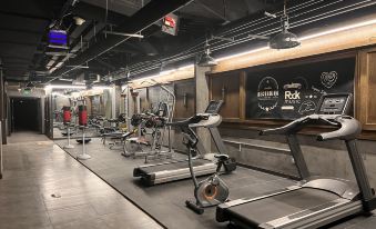 Zhe Fei Hotel (Urumqi Dade Zhongyinggong Subway Station)