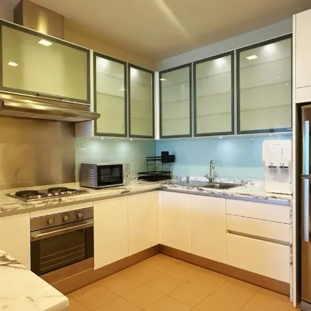 6th Straits Quay Seafront Suite - Rare Marina & Seaview