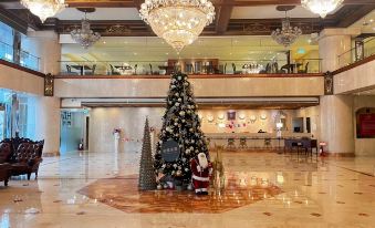 5. T-Hotel..