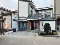 Emperor's Triumph Inn Hotels in 