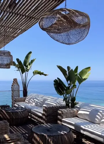 Hidden Coral Beach Club & Resort