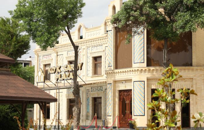 Kok Saroy Plaza hotel