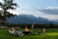 Ono Sanqiu · Rizhao Jinshan  Wild Luxury Hot Spring Pool Resort