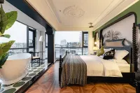 Lane Nanyang Yingyue Hostel (Archway Street shop, ancient city of Chaozhou) - Romantic