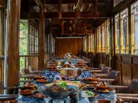 Hostel · Tianhua House Hotel