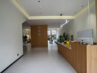Jiduo Smart Hotel (Phoenix Ancient City Branch)