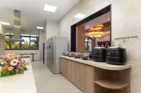 청수만 블루 웨이브 18° 비치 호텔 - 조식 운영