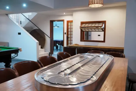 Yaoli Xizhan Homestay Отели рядом с достопримечательностью «Mingqing Commercial Street»