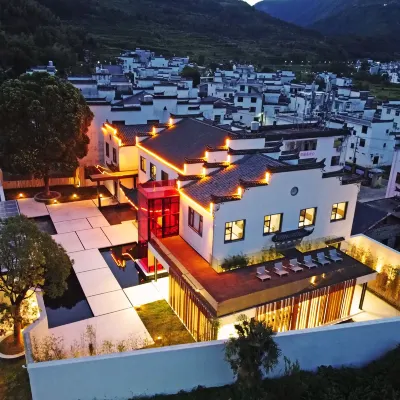 Wuyuan Huajianji·Zhu Hotels near Jiangling Scenic Area