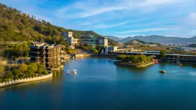 Linhu Family Hotels near Jiangxi Ahead Software Vocational and Technical College