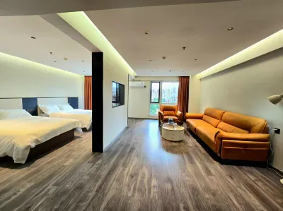 Milan Guesthouse (Changchun China Resources Oak Bay Yuanda Shopping Plaza Branch) Hotel a 
