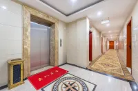 Heyuan Haiyue Business Hotel  (Heyuan Railway Station)
