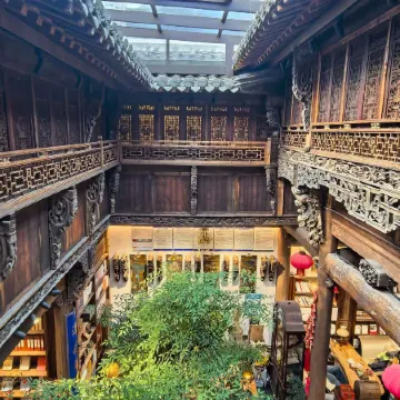 One read and one clean homestay