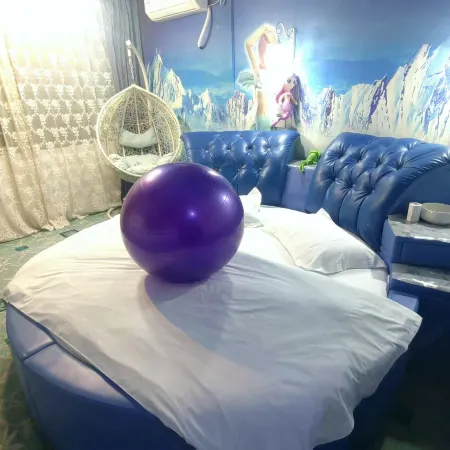 Hangzhou Zhiai Theme Hotel Отели рядом с достопримечательностью «Чжоу Чжоу Чжоу Люк-Путе»