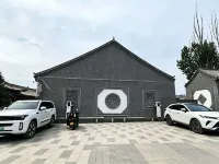Wanfuyazhu Homestay - Bãi đậu xe