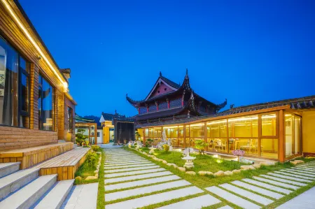 Zen Guesthouse Отели рядом с достопримечательностью «Zhiyuan Chenxi»
