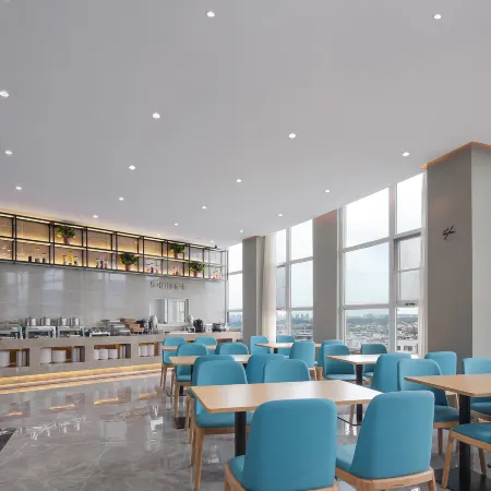 ELONG R.YUN Hotel (Xuancheng Jingting Mountain)